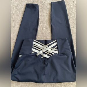 NWT Fabletics Kessler II high waisted Strappy 7/8 Powerhold leggings S navy
